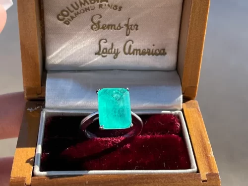 Glowing Genuine Colombian Emerald